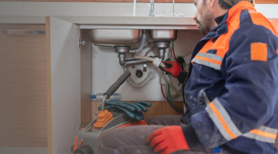 Professional slab leak plumber services in Clarion, IA